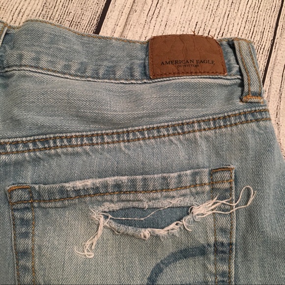 American Eagle Hi Rise Festival Distressed Shorts - Picture 5 of 13